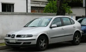 Ile pali Seat Leon 1.6 benzyna? Zaskakujące wyniki spalania!