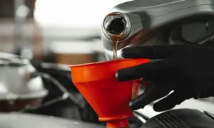 Jaki olej do Citroen C3 1.4 benzyna? Sprawdź najlepsze opcje i normy