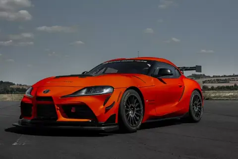 Ile kosztuje Toyota Supra MK5? Ceny nowych i używanych modeli w Polsce