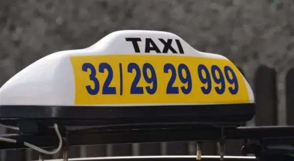 Jakie są taryfy taxi w niedziele? Sprawdź, by uniknąć wysokich kosztów