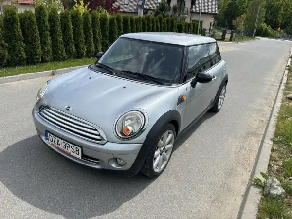 Mini One 1.4 benzyna – co to za silnik i jakie ma wady?